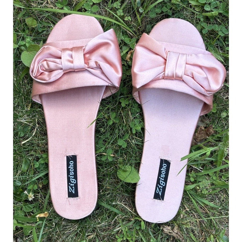 Zigi Soho Valiant Satin Bow Slide Sandals in a soft pink Size 9